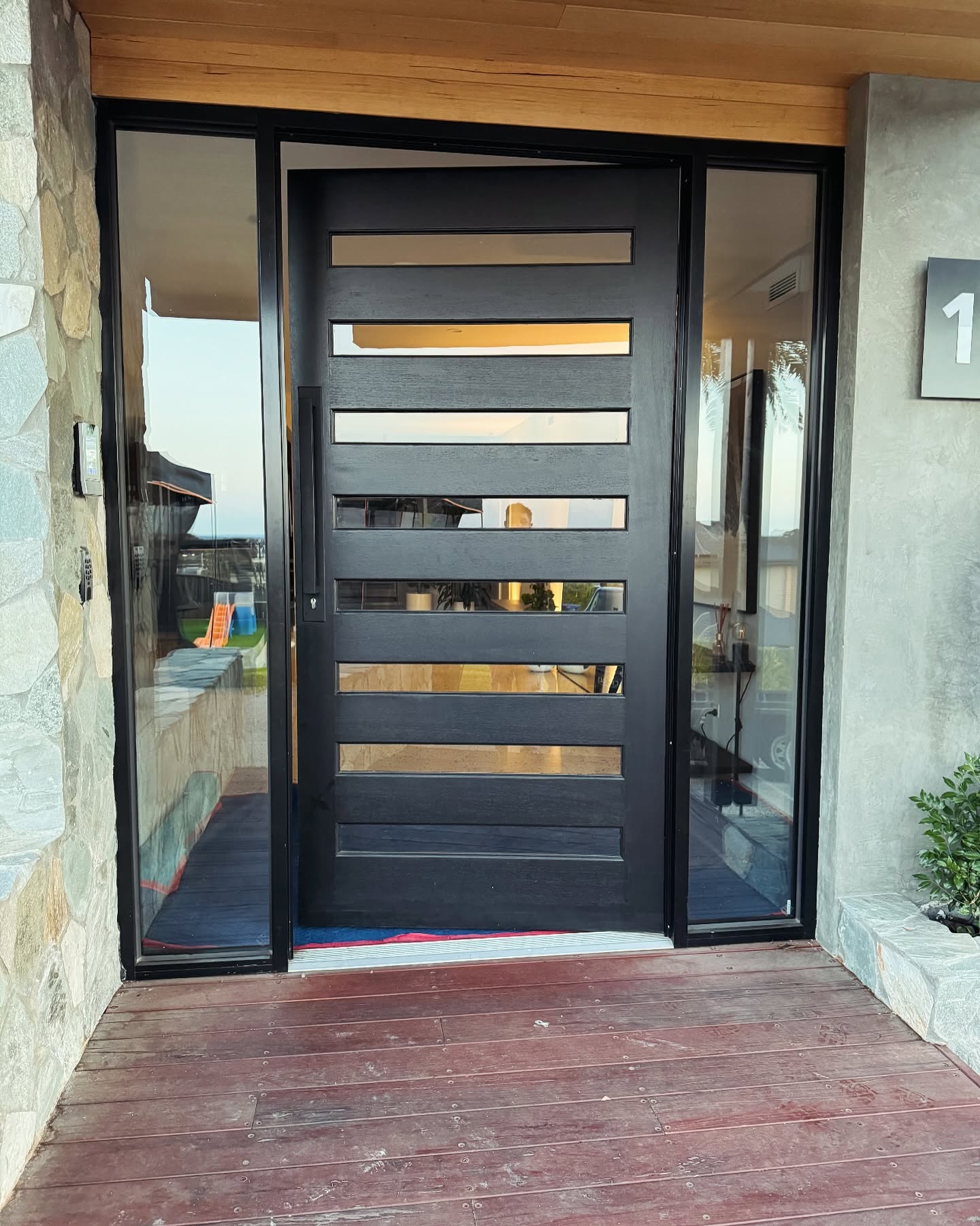 How Much Does Damaged Door Replacement Cost in Melbourne?